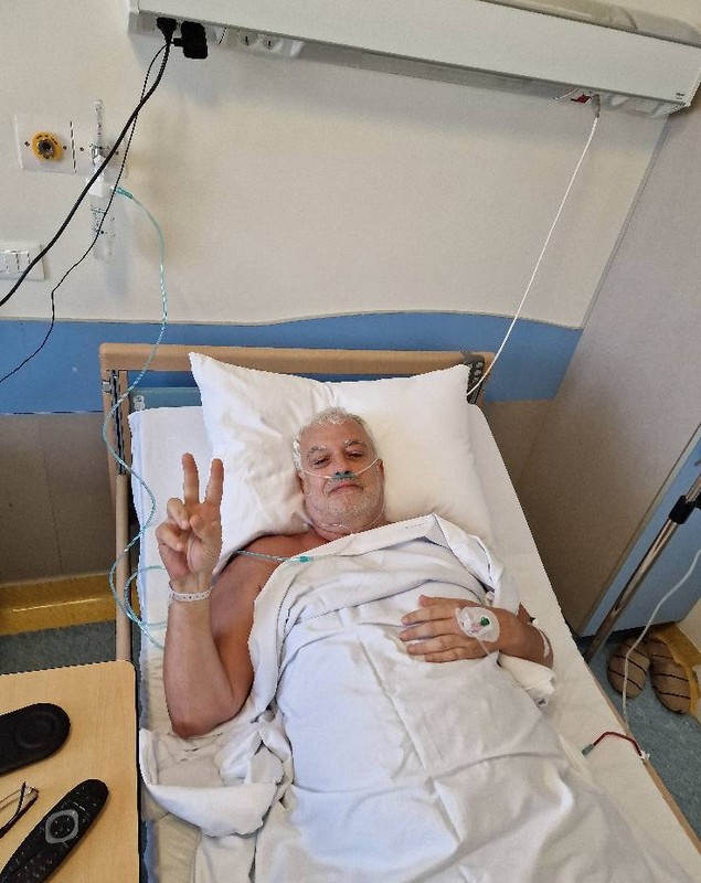 Cătălin Crișan a fost operat. Care e starea artistului, după ce a apărut pe patul de spital: „N-a avut curaj să se implice niciun medic”