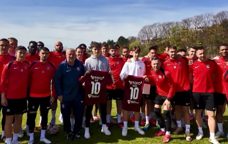 Boti și Denis, copiii bătuți cu bâtele la derby-ul cu U Cluj, invitați la antrenamentul echipei CFR Cluj