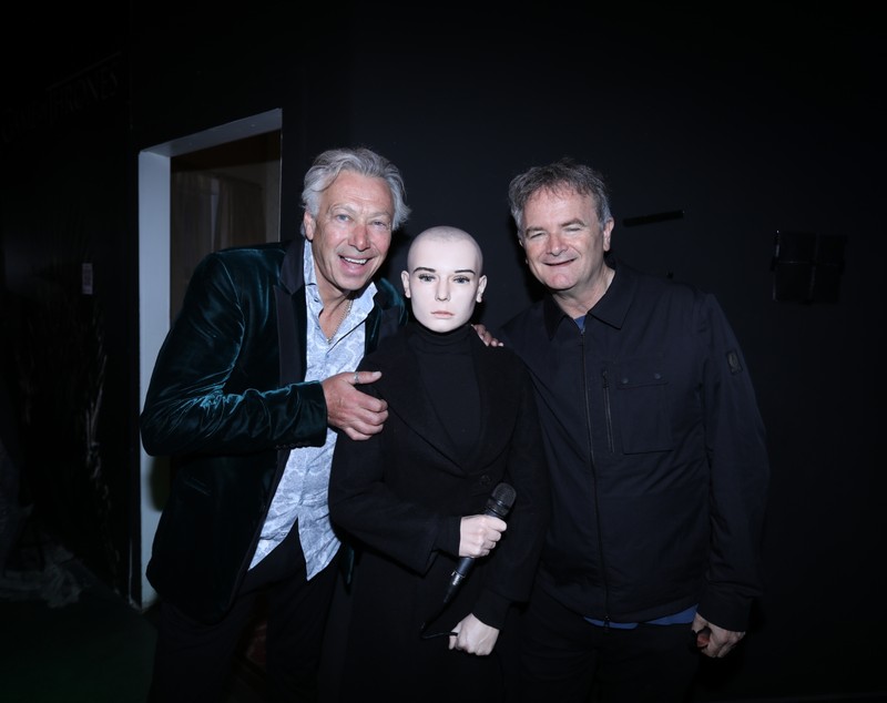 O statuie de ceară a lui Sinead O’Connor, retrasă dintr-un muzeu din Dublin după un val de critici. Fratele cântăreței: „Mi s-a părut hidoasă”
