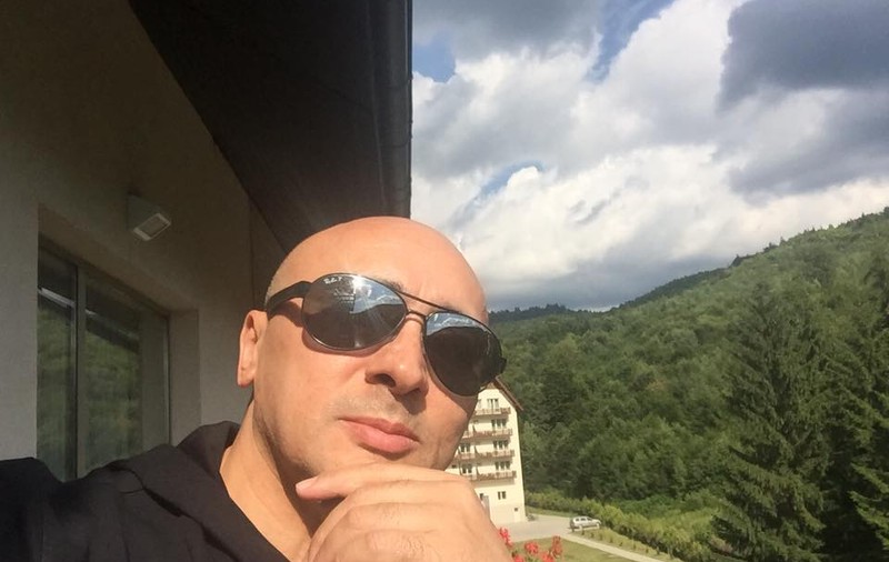 Fiul lui Marcel Pavel a renunțat la facultatea din Anglia. “L-au prins cu o bombă în ghiozdan”