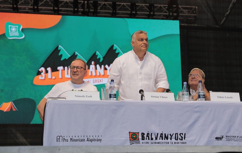 Declarațiile lui Orban din România, aplaudate la Tușnad de 2.500 de oameni, i-au înfuriat pe ucraineni: „Propagandă rusă”