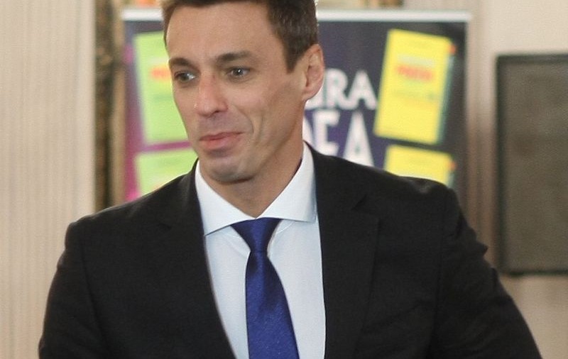 Mircea Badea continuă războiul cu Robert Turcescu