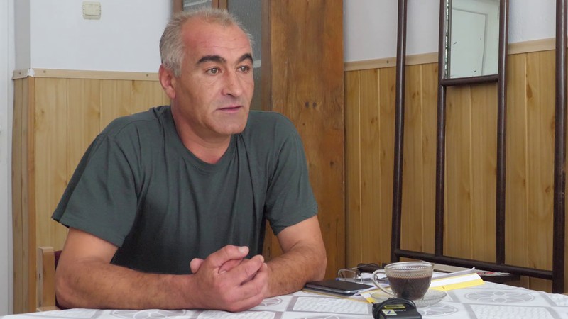 Viorel Șerbănoiu, directorul școlilor din Bisoca, e uimit de curajul elevilor săi