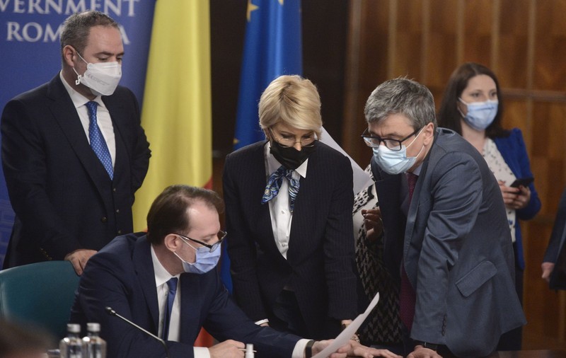 Ministrul energiei îndeamnă românii să nu plătească facturi eronate. Cîțu: „Dacă a spus aşa ceva, sper să vină să corecteze”