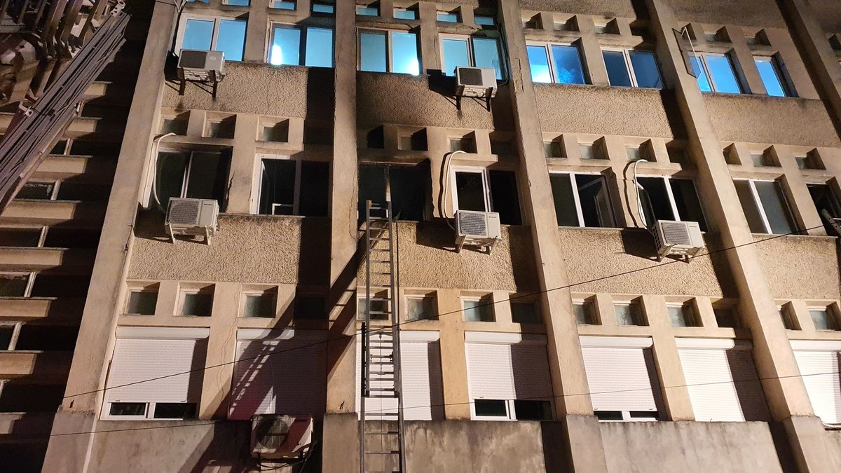 Efectele incendiului petrecut la spitalul din Neamț în noaptea de 14 noiembrie 2020.