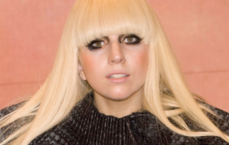 Lady Gaga se teme să nu fie ucisă precum John Lennon 