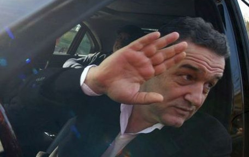 Becali: "Renunţ şi la Neaga, Cristocea şi Croitoru"