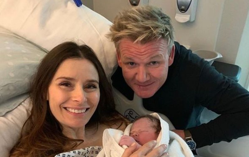 FOTO | Gordon Ramsey a devenit tată pentru a cincea oară. Imagini emoționante cu fiul celebrului bucătar