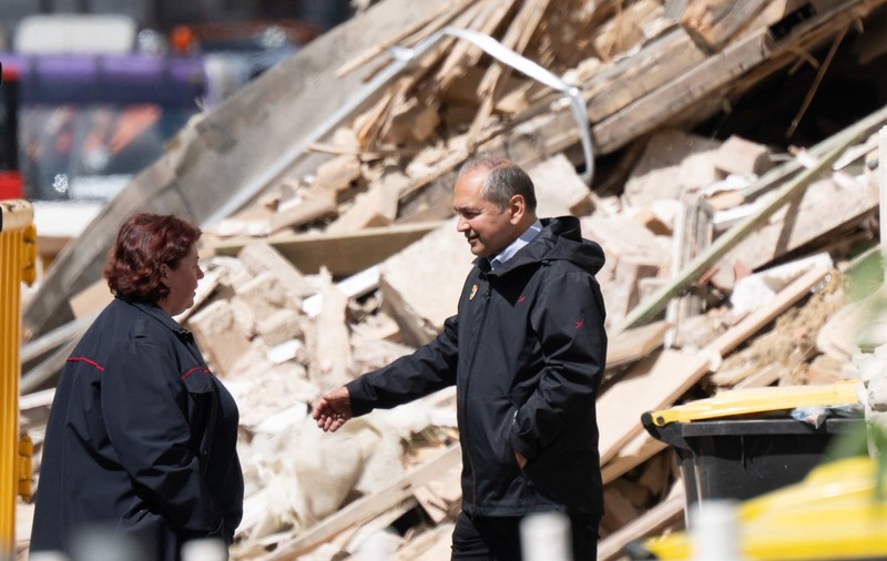 Un român, Octavian Ursu, e primar în orașul german în care a explodat un bloc și două românce sunt date dispărute, sub dărâmături. Precizările MAE