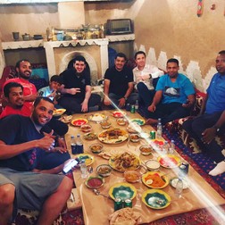 La o masă în familie cu oamenii din conducerea celor de la Al Hilal