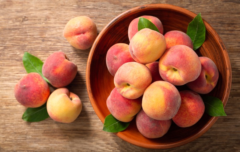 Piersici - beneficii, proprietăți și rețete dulci cu piersici
