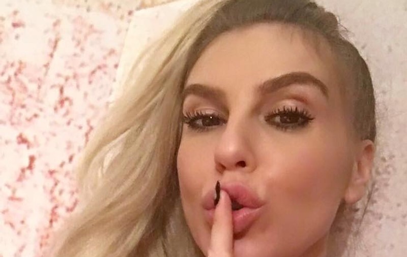 Corina Bud a vrut să fie sexy, dar a fost criticată dur. "Mă dezgustă"