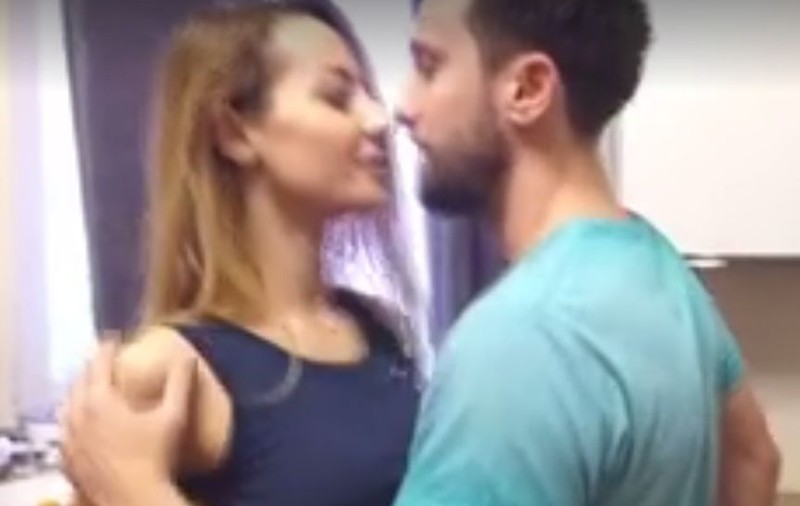 Dani Oțil a chemat-o pe Flavia la el acasă! Vezi ce s-a întâmplat acolo! | VIDEO