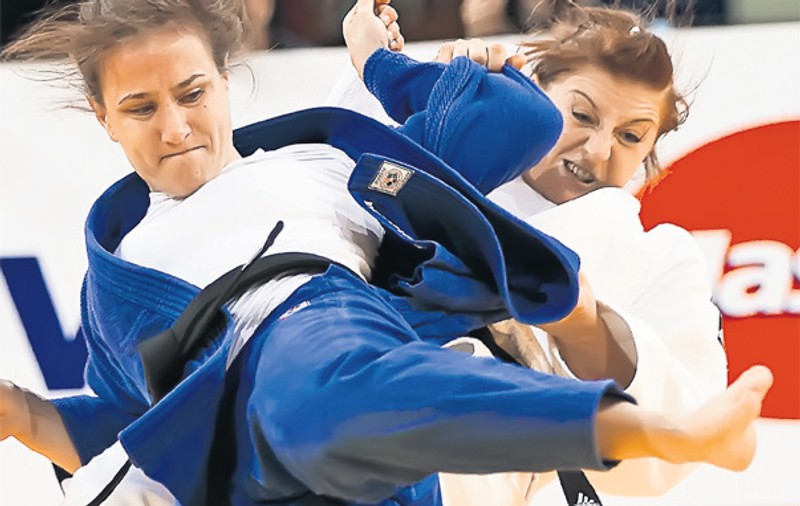 Corina Căprioriu, campioană europeană la judo, a câştigat 20.000 de euro în 15 ani de muncă