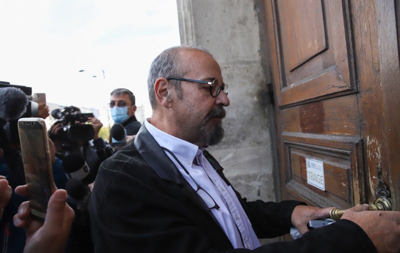 Piedone, după ce a fost audiat la DNA: „Nu sunt un fugar, îmi aştept sentinţa în Dosarul Colectiv cu capul sus”