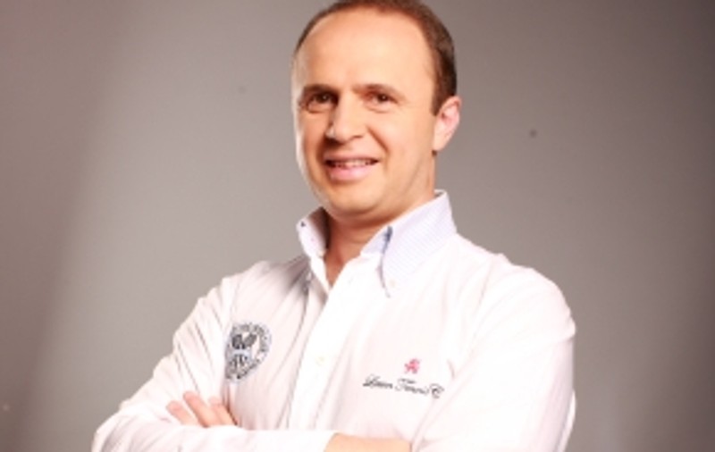 Pupăză este retrogradat