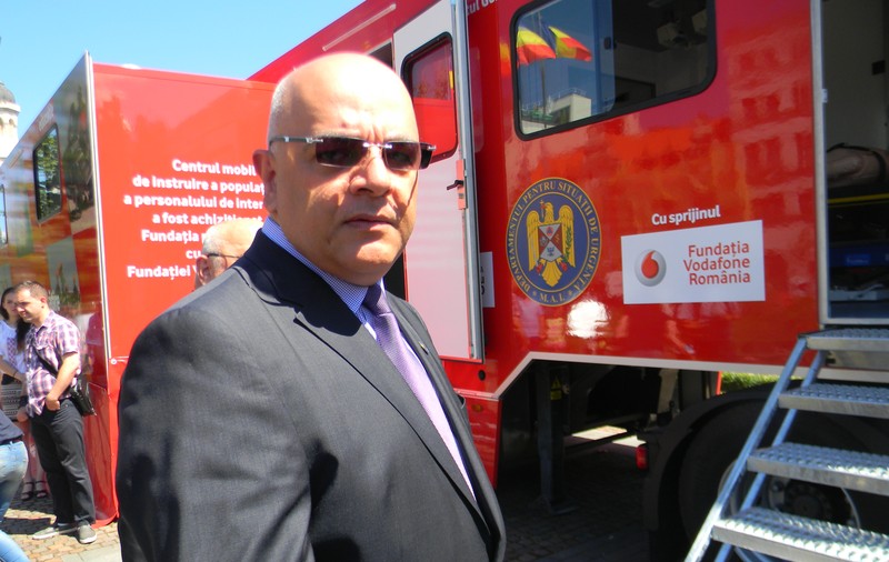 Raed Arafat a inaugurat la Cluj un centru mobil de informare împotriva dezastrelor GALERIE FOTO