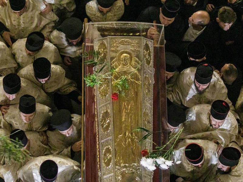 manifestari-parascheva (1) 