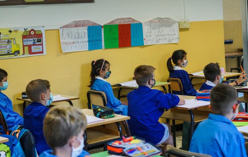 În Chișinău, 30 de clase au intrat în autoizolare după două săptămâni de cursuri