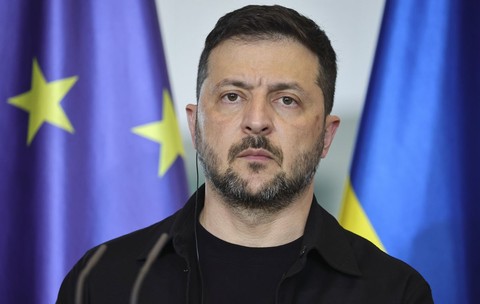 Volodimir Zelenski a anunțat reluarea atacurilor asupra rafinăriilor din Rusia. Foto: Getty Images