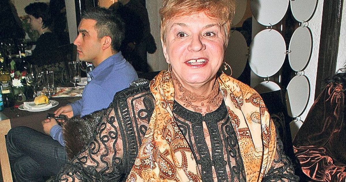Ce măsură poartă acum la haine Ionela Prodan. A scăpat de 6 numere