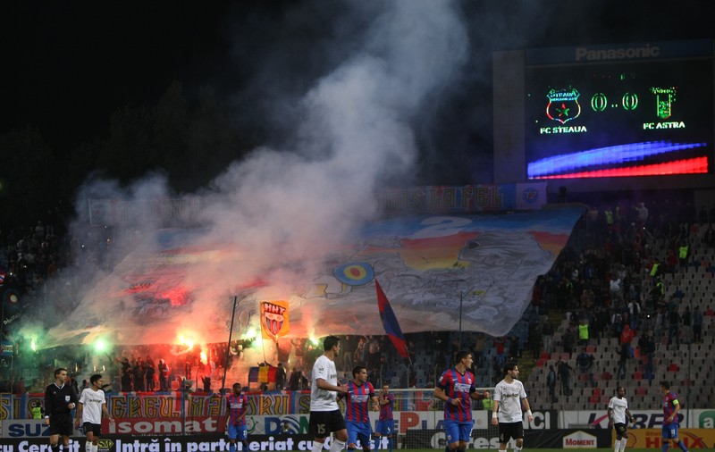 Steaua transferă încă un jucător! Trei jucători ai Petrolului, pe listă