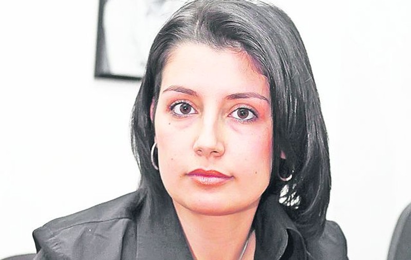 Potrivit Top 300 Capital 2012, surorile Camelia şi Corina Voiculescu ocupă un loc fruntaş în clasamentul celor mai potente femei de afaceri din România