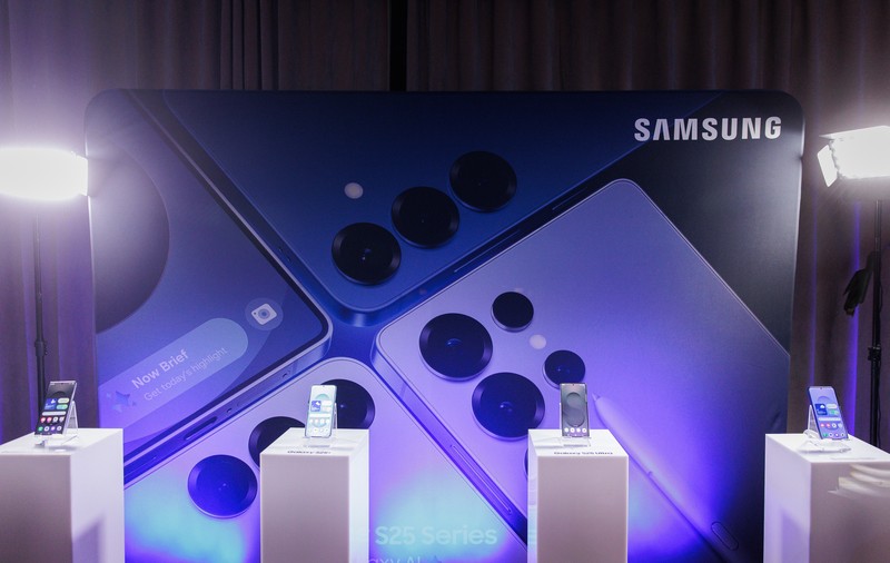 Samsung Galaxy S25, disponibil în magazinele din România: Preț și specificații