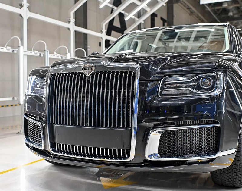 Rușii se laudă că produc în serie Aurus Komendant, SUV-ul de lux de peste 500.000 de euro, doar cu componente autohtone
