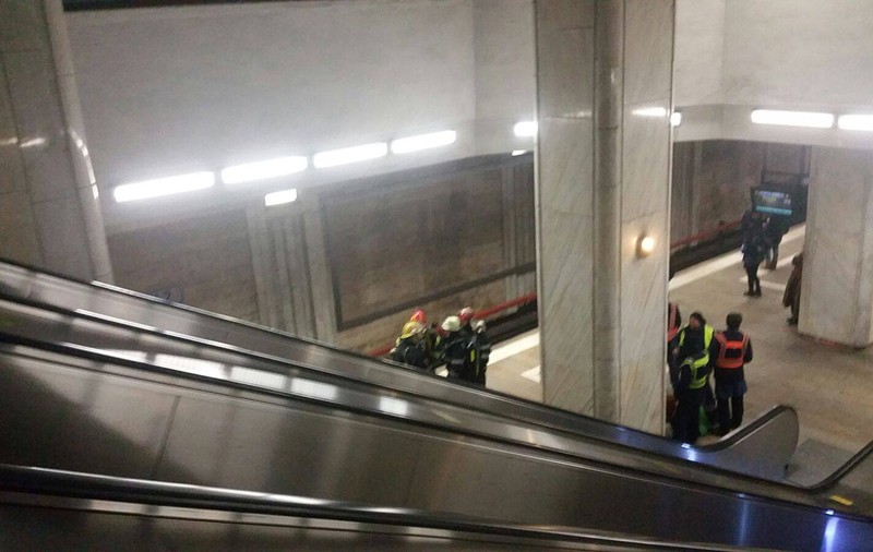 UPDATE: Stația de metrou de la Universitate, evacuată. Circulația a fost reluată după intervenția pompierilor