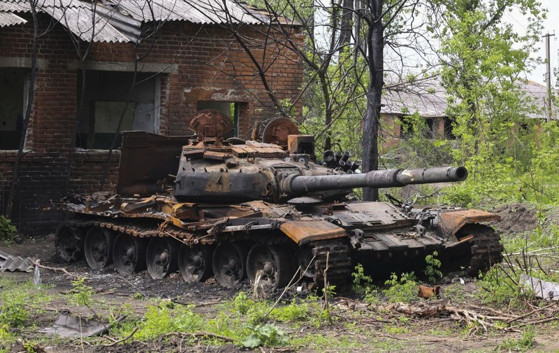 O armată-cheie de tancuri rusești, cu rol major împotriva NATO, „grav deteriorată” în Harkov, anunță Londra