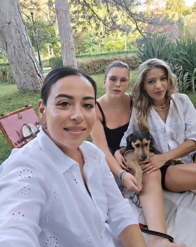 Lecția importantă pe care Oana Roman a primit-o de la fiica ei, Isabela. „Nu-mi iese tot timpul, dar fac eforturi”