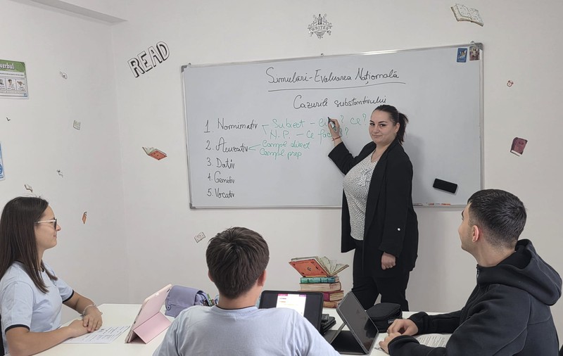 Mesajul unei profesoare de română pentru elevii care dau simularea Evaluării Naționale: „În această capcană cad toți”