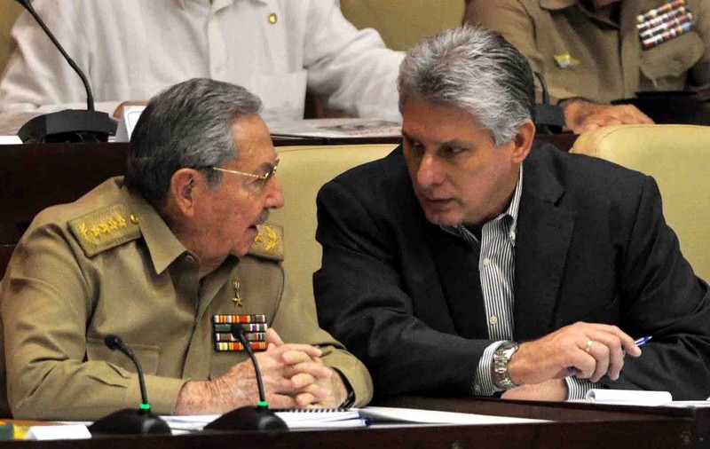 Cuba va intra în ”era fără Castro”. Raul Castro se pregătește să renunțe la președinție