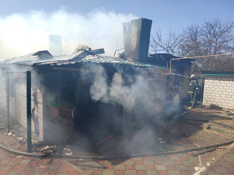 Rusia acuză Ucraina de atacuri cu elicoptere asupra populației civile din satul Klimovo, regiunea Breansk. Foto: Profimedia