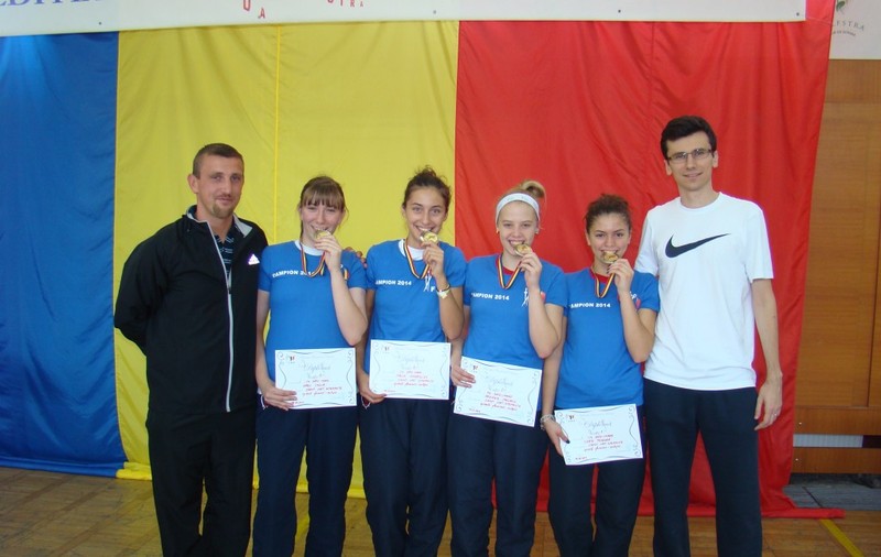 FOTO / CS Satu Mare a câștigat Campionatul Național de spadă speranțe, proba feminină pe echipe