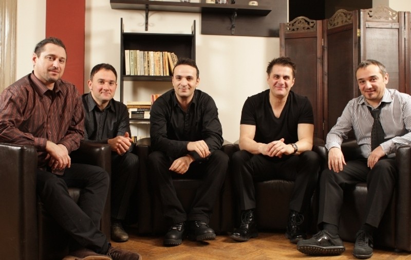 Direcţia 5 şi Spitalul de Urgenţă fac spectacol pe litoral