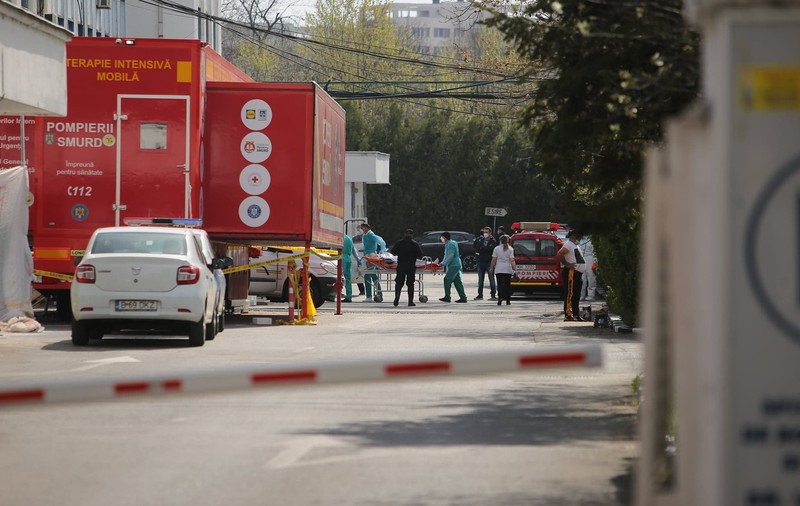 DSU, despre cele cinci unităţi mobile ATI: Un TIR a fost trimis în Turcia, iar pentru alte 3 unități, firma producătoare a trimis specialiști în țară