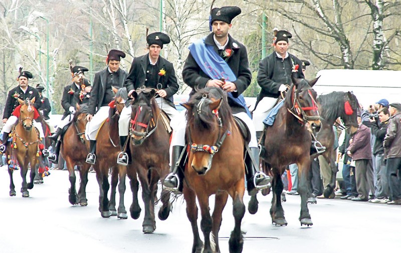 Junii Braşovului au făcut spectacol
