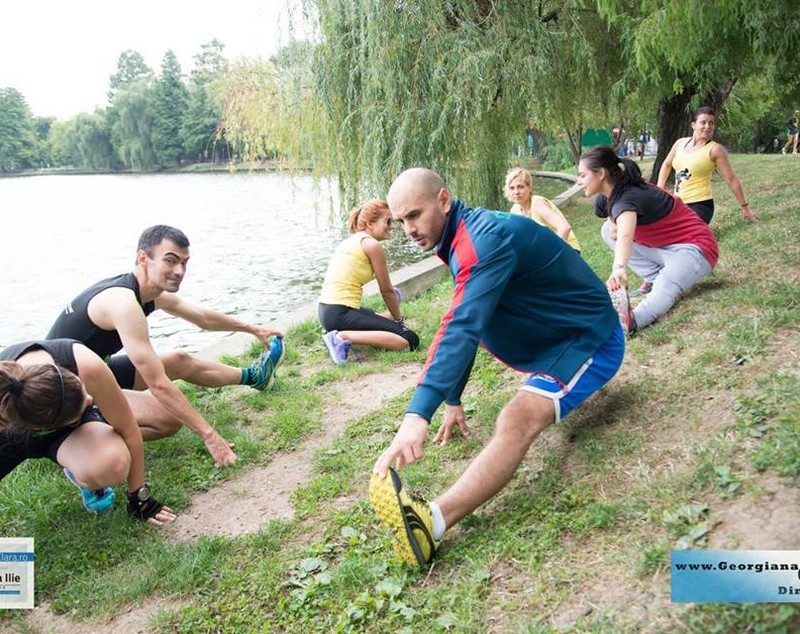 "Ora de Mișcare" cu Ruxandra Dragomir și Robert Dinescu: sport și meditație