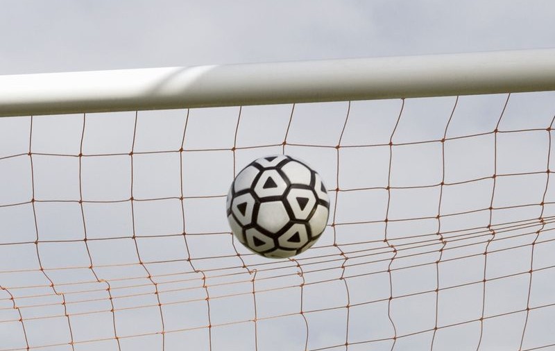 Şase cluburi din România au încălcat Regulamentul UEFA de licenţiere