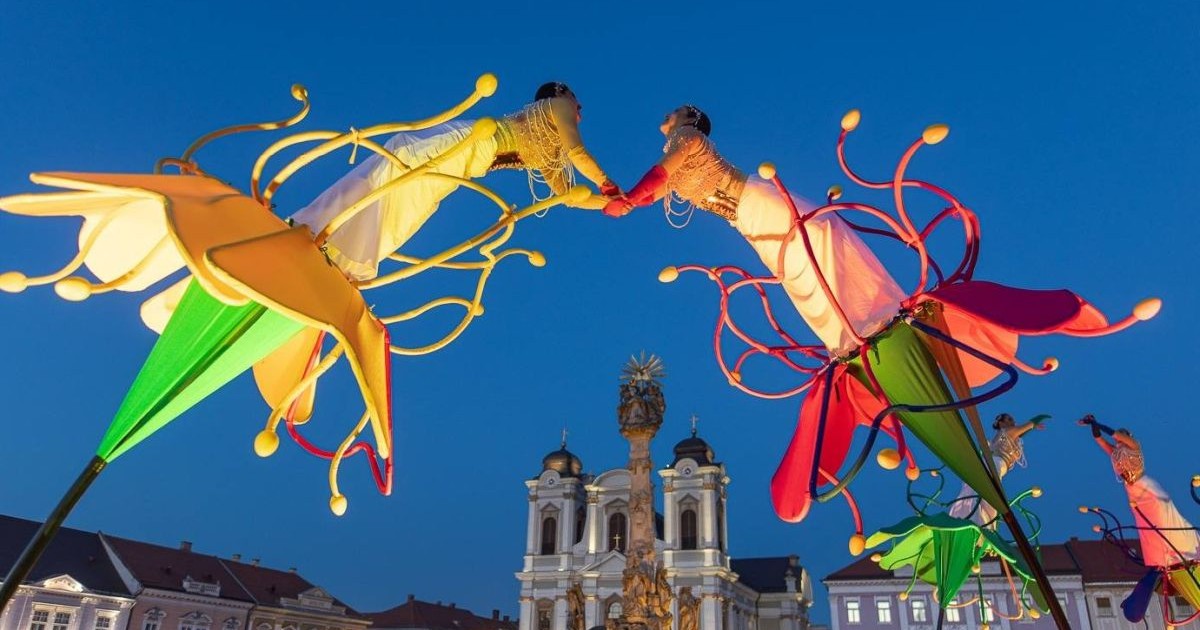 Un spectacol are loc la Timișoara, la târgul de Paște, aprilie 2026