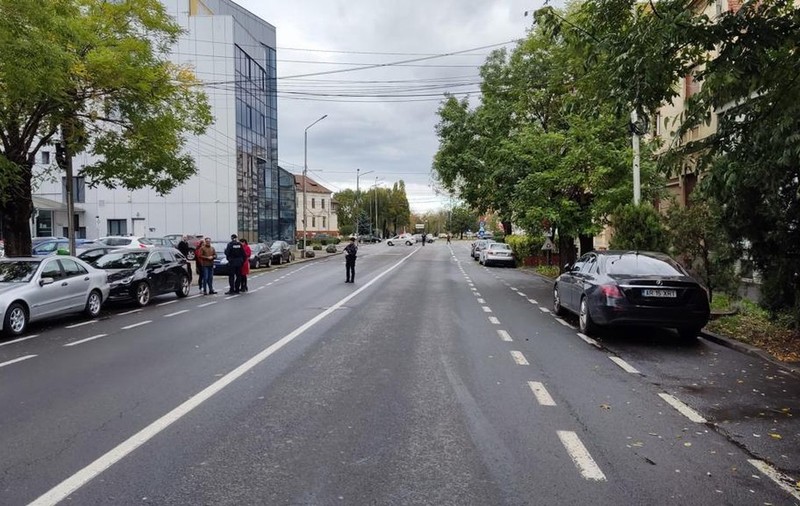 O fostă judecătoare din Arad a susținut că i-a fost montată o bombă pe mașină. Alerta a fost falsă