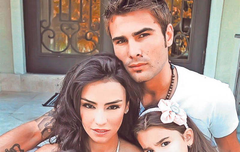 ADI MUTU vorbeşte despre frumoasa CONSUELO: "Este iubirea vieţii mele şi mai mult de atât"