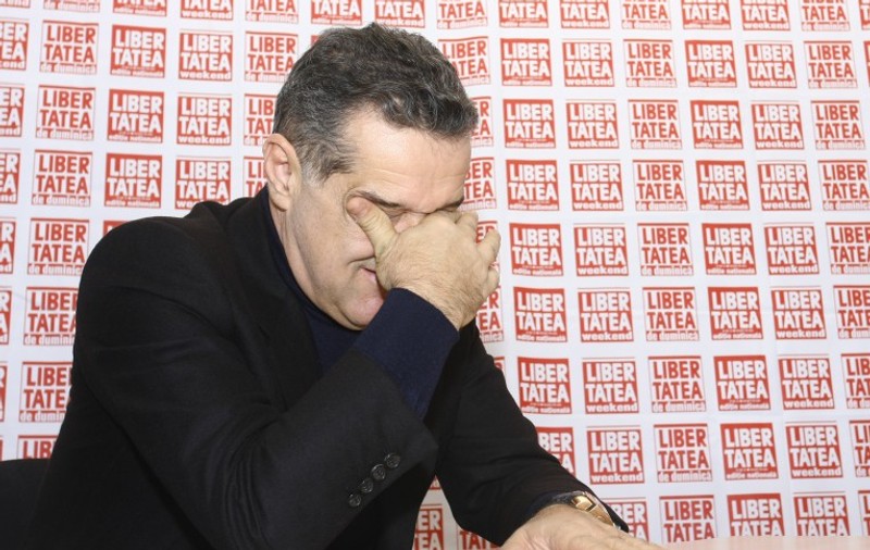 Juristul CSA Steaua se ține de capul lui Becali și își apostrofează public șeful. ”Atrag atenţia că pasivitatea şi dezintersul comandantului CSA, George Boroi, riscă să aducă în continuare prejudicii grave”