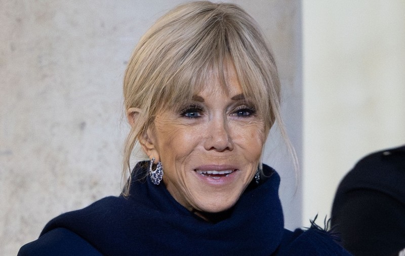 Brigitte Macron, filmată în timp ce a numit un grup de feministe „proaste nenorocite”. A fost somată să își ceară scuze