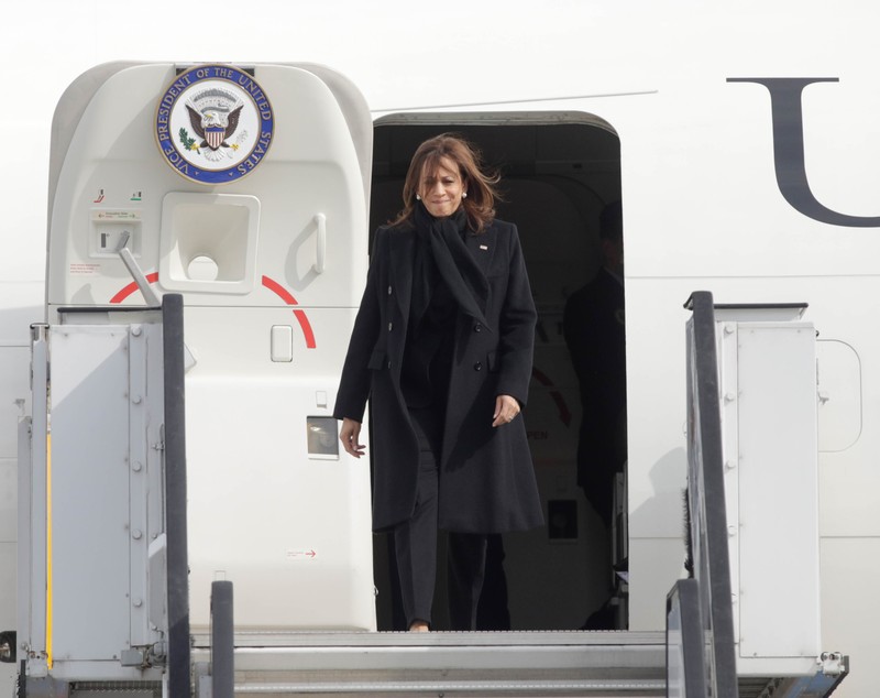 Kamala Harris, vicepreședinta SUA, mesaj pentru români: „Am văzut cum ați primit refugiați și știm greutățile pe care le întâmpinați. Ați arătat așa mult curaj”