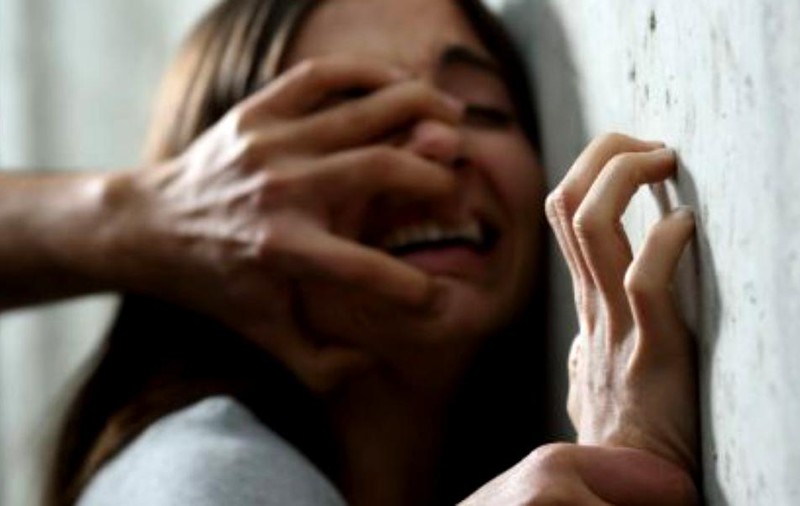 Femeie bătută două zile consecutiv de soț în Micești, Argeș. Bărbatul violent a fost reținut