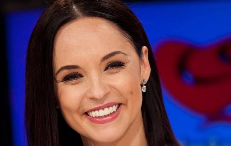 Oglindă, oglinjoară, cine e cea mai frumoasă ZÂNĂ din ţară? ANDREEA MARIN! | FOTO
