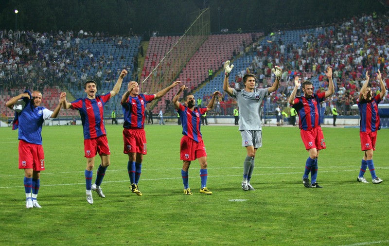 Doi foști steliști își fac școală de fotbal: "Sperăm să fie un proiect de durată"